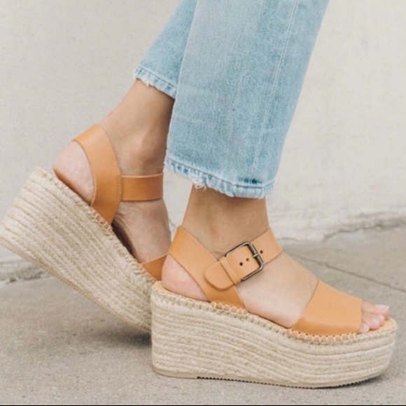 🎉HP🎉NEW SOLUDOS Minorca Nude Platform Sandals - Picture 4 of 8